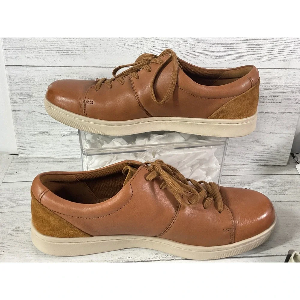 Clarks Leather Sneakers Mens size 12‎